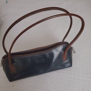 Made in Italy, Vera Pella Navy purse like new